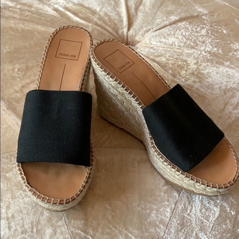 Dolce Vita Wedge!